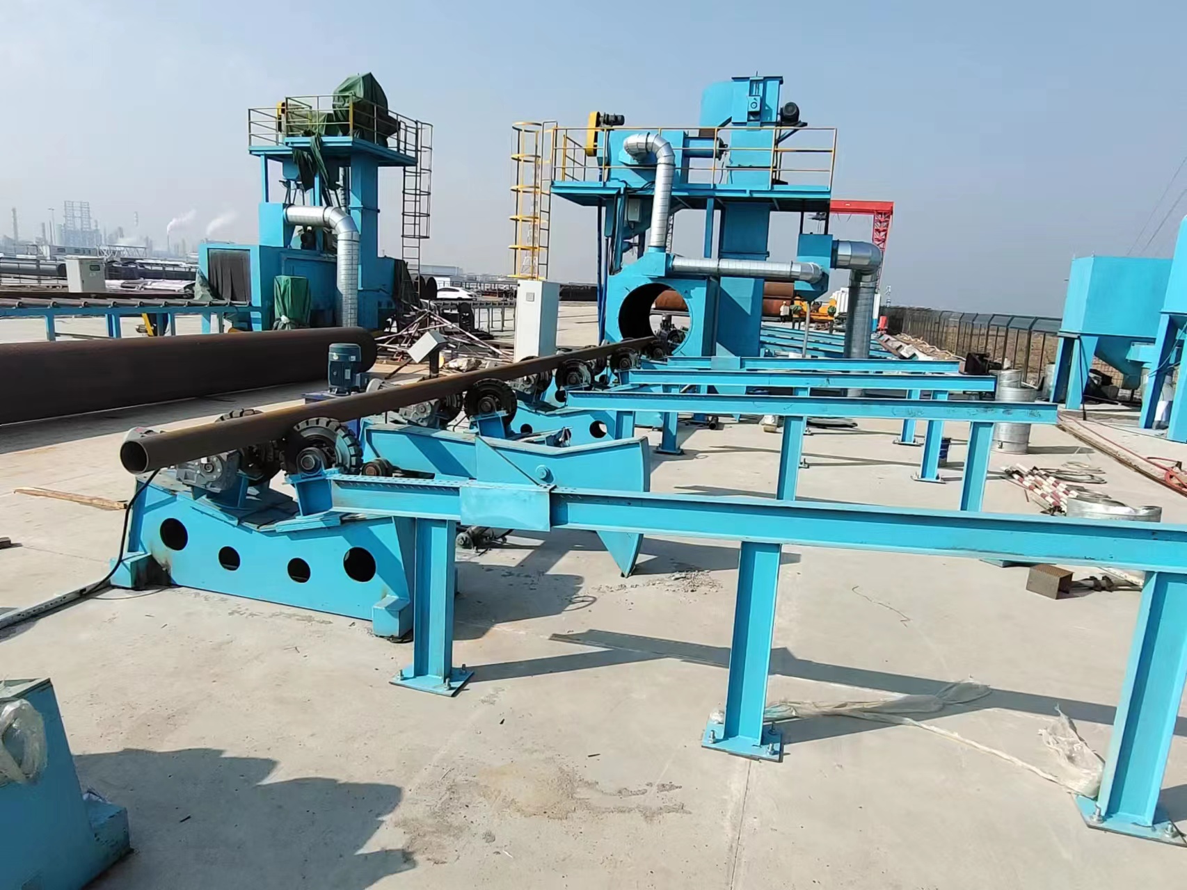 Steel Pipe External Surface Shot Blasting Machine Showcase and Applications